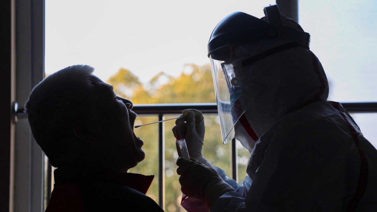 Coronavirus outbreak, N95 masks, traditional medicine and other burning questions — answered Coronavirus outbreak, N95 masks, traditional medicine and other burning questions — answered