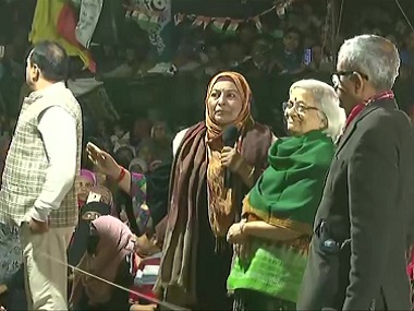 Shaheen Bagh protesters peaceful despite facing threats, SC-appointed interlocutor says in affidavit; blames police barricades for traffic woes Shaheen Bagh protesters peaceful despite facing threats, SC-appointed interlocutor says in affidavit; blames police barricades for traffic woes