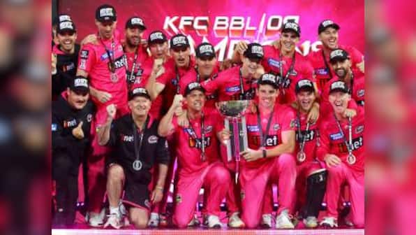 Big Bash League: Sydney Sixers eclipse Melbourne Stars by 19 runs in rain-hit BBL final