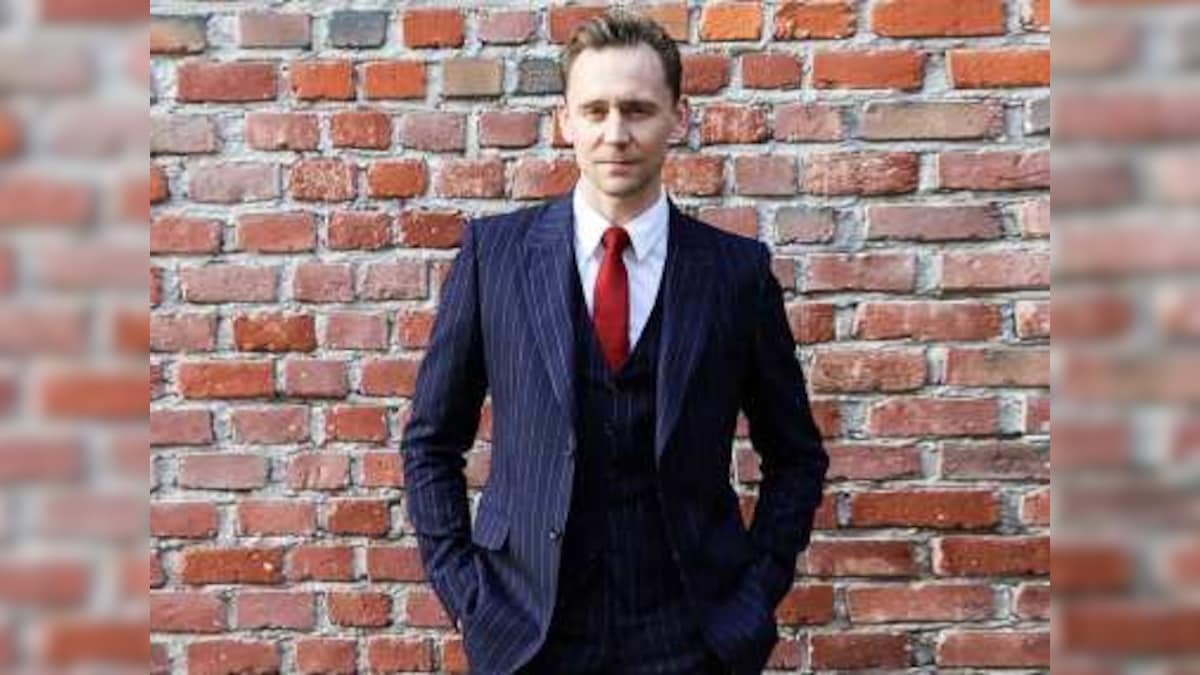 Tom Hiddleston To Lead Netflixs 10 Part Political Series White Stork