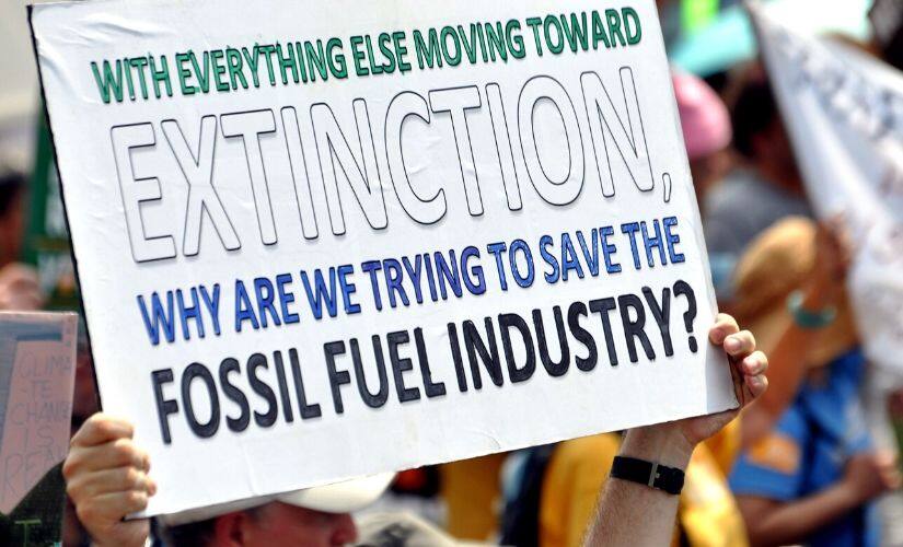 The world over, governments' support needs to shift from fossil fuel subsidies to renewable energies. Photo credit: Wikimedia Commons @Edward Kimmel.