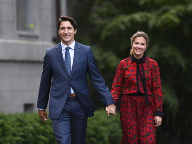 Justin Trudeau's wife Sophie tests positive for coronavirus; Canadian prime minister begins 14-day isolation as precautionary measure Justin Trudeau's wife Sophie tests positive for coronavirus; Canadian prime minister begins 14-day isolation as precautionary measure