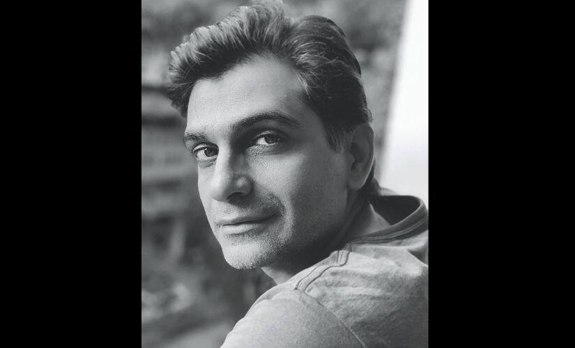 Anosh Irani photographed by Boman Irani. Courtesy Penguin Random House India.