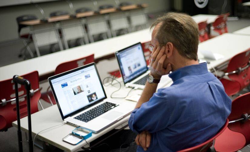 News should be consumed in balance with other activities. Photo credit: Wikimedia Commons @Joi.