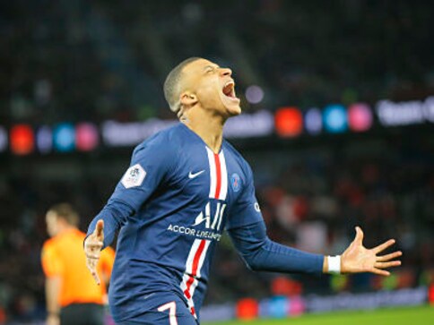 French Cup Kylian Mbappe Scores Sensational Hat Trick As Psg Thrash