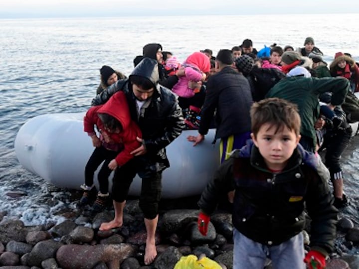 Child becomes first casualty as Turkey-Greece migrant crisis intensifies, dies after boat capsizes; border guards prevent 4,354 people from entering Greek territory