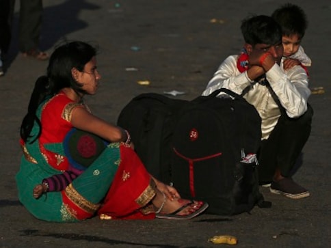Coronavirus Outbreak and the migrant exodus: Time to act was yesterday; army must help manage humanitarian crisis Coronavirus Outbreak and the migrant exodus: Time to act was yesterday; army must help manage humanitarian crisis