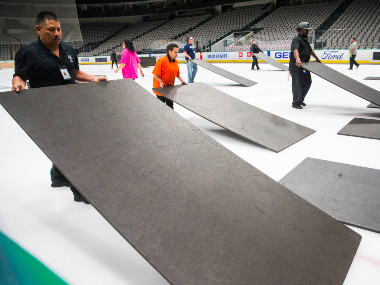 Coronavirus pandemic: NHL players told to go home and self-isolate as uncertainty persists over fate of season Coronavirus pandemic: NHL players told to go home and self-isolate as uncertainty persists over fate of season