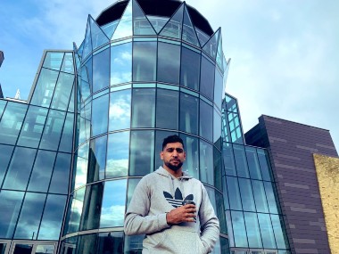Coronavirus Outbreak: British boxer Amir Khan offers four-storey building for COVID-19 patients Coronavirus Outbreak: British boxer Amir Khan offers four-storey building for COVID-19 patients