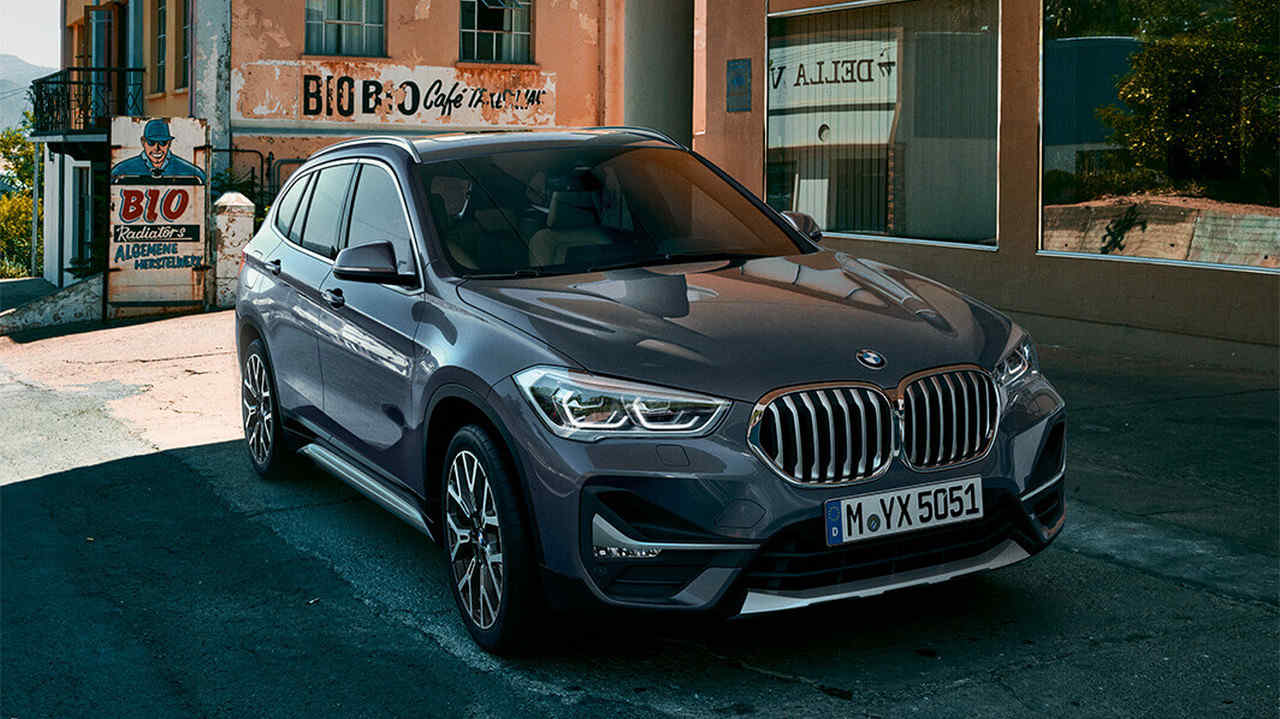 Facelifted BMW X1 SUV launched in India at Rs 35.90 lakh; two engine options added Facelifted BMW X1 SUV launched in India at Rs 35.90 lakh; two engine options added