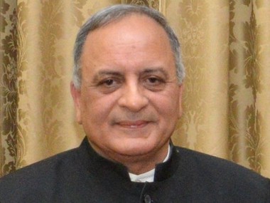 Former I&B secretray Bimal Julka sworn in as CIC, Amita Pandove becomes IC; four posts still vacant in transparency watchdog Former I&B secretray Bimal Julka sworn in as CIC, Amita Pandove becomes IC; four posts still vacant in transparency watchdog