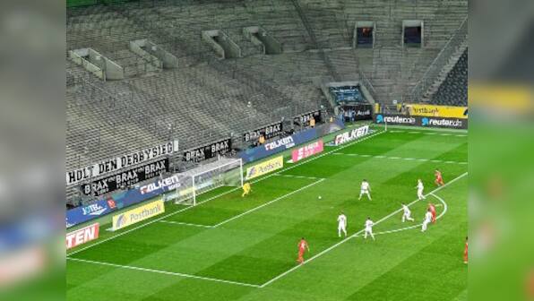 Germany leads way on voluntary salary cuts as football clubs struggle amid coronavirus pandemic