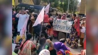 Anti-CAA protests: In Mumbai, hundreds march from Five Gardens in Matunga to Chaityabhoomi in Dadar on Women's Day eve