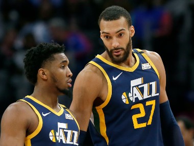 NBA: Utah Jazz's Donovan Mitchell continues to have no signs of COVID-19 illness despite testing positive NBA: Utah Jazz's Donovan Mitchell continues to have no signs of COVID-19 illness despite testing positive