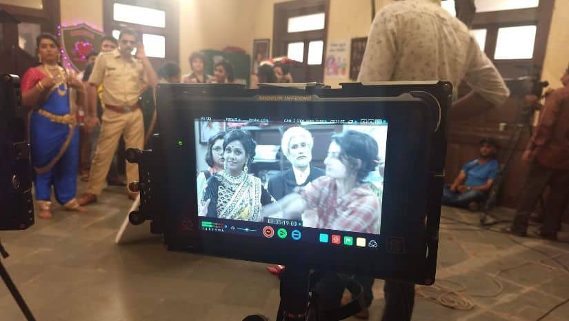 On the sets of Aika to the Baika. Image courtesy Bhushan Korgaonkar