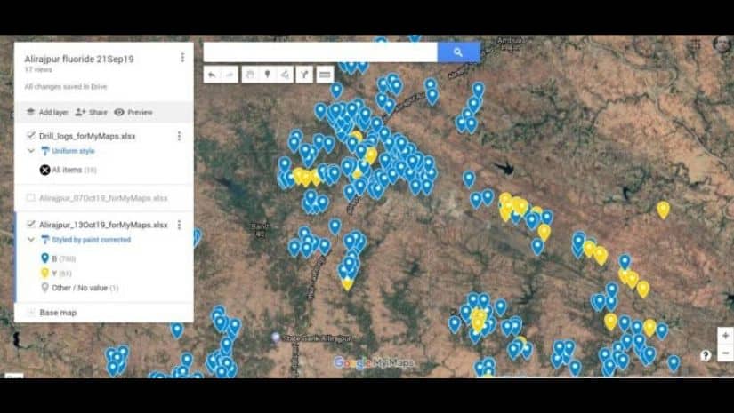 Social work students map extent of high fluoride in water in Alirajpur. Image via Mongabay-India/ Radhika Iyengar