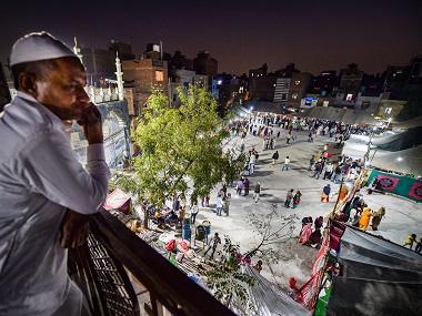 Over 1,000 riot-affected people moved to Delhi’s Mustafabad relief camp since Monday; helpdesks set up to assist with compensation claims Over 1,000 riot-affected people moved to Delhi’s Mustafabad relief camp since Monday; helpdesks set up to assist with compensation claims