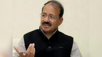 'If we had talked with Jyotiraditya Scindia, compromise may have been possible': Congress' Rashid Alvi terms royal scion's exit 'damaging