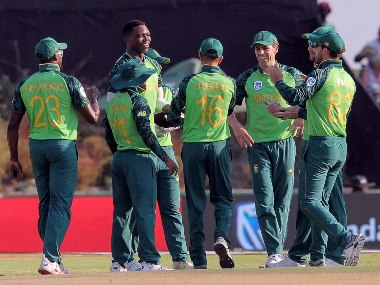 India vs South Africa: Proteas advised against fan interactions, selfies on tour with rising coronavirus cases in India India vs South Africa: Proteas advised against fan interactions, selfies on tour with rising coronavirus cases in India