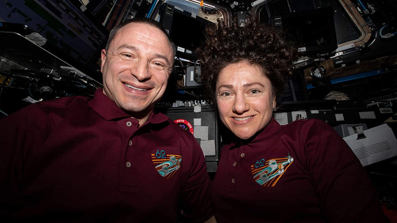 Astronauts Andrew Morgan and Jessica Meirs on the ISS. Image credit: Twitter  