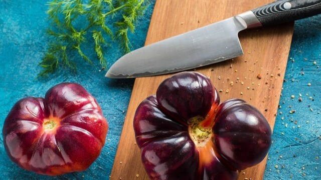 Chopping made easy with these beautiful kitchen essentials Chopping made easy with these beautiful kitchen essentials