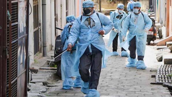 India could face 1.3 million confirmed coronavirus cases by May says US based study of health systems
