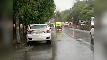 Delhi faces traffic jams, waterlogging as Western Disturbance brings rainfall; min temperature drops to 12 degrees Celsius