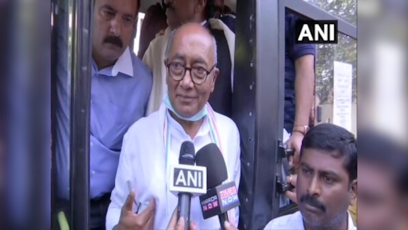Madhya Pradesh political crisis: Cops detain Digvijaya Singh for trying to meet rebel Congress MLAs in Bengaluru