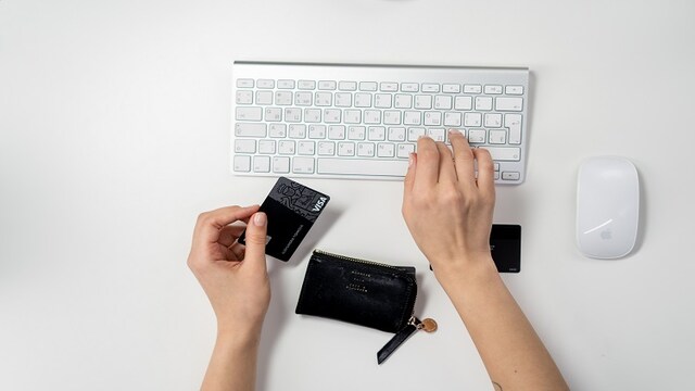 The Best travel-safe RFID wallets you can get The Best travel-safe RFID wallets you can get