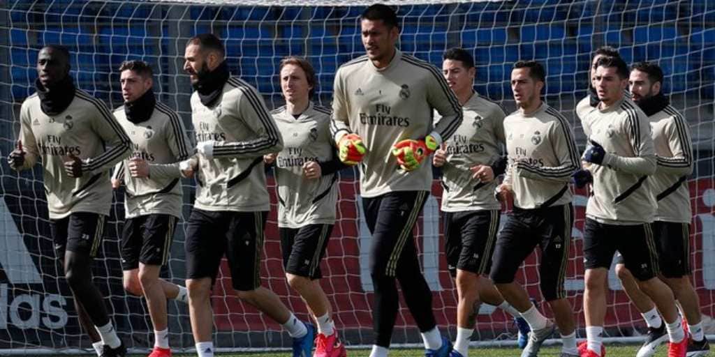 Real Madrid players and executives agree to 10-20% pay cuts