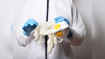 How to care for a COVID-19 patient in your home without getting sick yourself