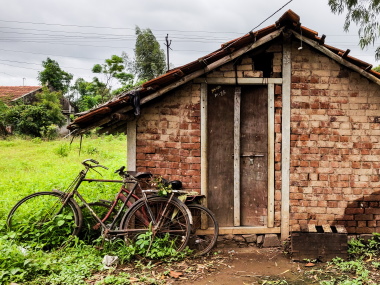 Coronavirus lockdown and lack of bank access in rural regions forcing people to take loans for grains, medicines Coronavirus lockdown and lack of bank access in rural regions forcing people to take loans for grains, medicines