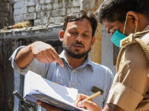 India reports 1,218 COVID-19 more deaths, with 485 in Maharashtra alone; 37,336 cases across country India reports 1,218 COVID-19 more deaths, with 485 in Maharashtra alone; 37,336 cases across country