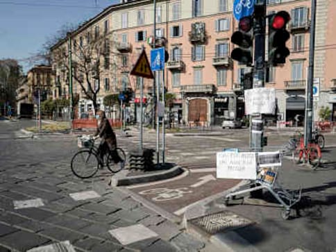 Italy's coronavirus shutdown came much too late into the crisis: A look at what happens next Italy's coronavirus shutdown came much too late into the crisis: A look at what happens next