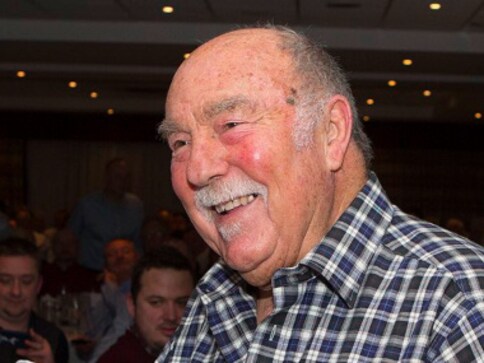 England and Tottenham Hotspur legend Jimmy Greaves returns home after spending week in hospital England and Tottenham Hotspur legend Jimmy Greaves returns home after spending week in hospital