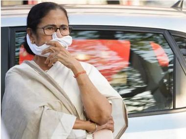 Mamata Banerjee gives ‘big zero’ to Centre’s Rs 20 lakh crore economic package, says it has nothing for unorganised sector Mamata Banerjee gives ‘big zero’ to Centre’s Rs 20 lakh crore economic package, says it has nothing for unorganised sector
