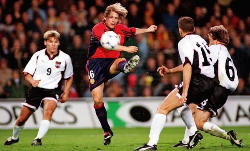 Gaizka Mendieta in a file photo from his debut for Spain. Instagram