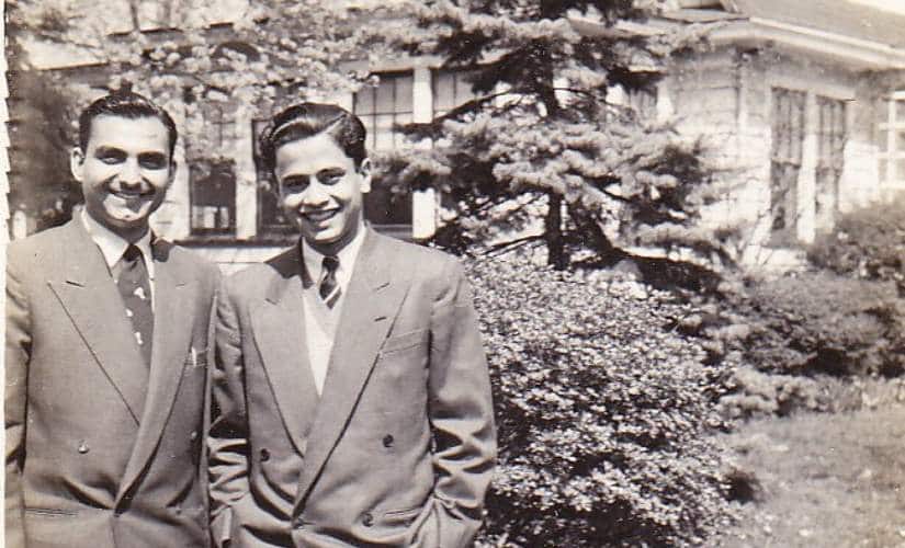 TN Seth with arch rival Nandu Natekar on one of their overseas trips. Image procured by Shirish Nadkarni