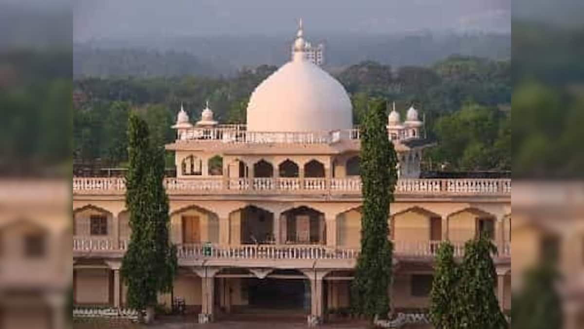 Coronavirus Outbreak: Nawayath Muslims in Karnataka's Bhatkal junk orthodoxy of Tablighi Jamaat, help authorities quarantine vulnerable, feed poor