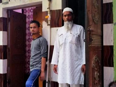 Mustafabad youth, awaiting surgery for wounds sustained in police action during Delhi riots , summoned by cops for questioning; alleges mistreatment Mustafabad youth, awaiting surgery for wounds sustained in police action during Delhi riots , summoned by cops for questioning; alleges mistreatment
