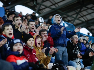 Coronavirus Outbreak: Over 1000 fans gather in stadium to watch Belarus league football match Coronavirus Outbreak: Over 1000 fans gather in stadium to watch Belarus league football match