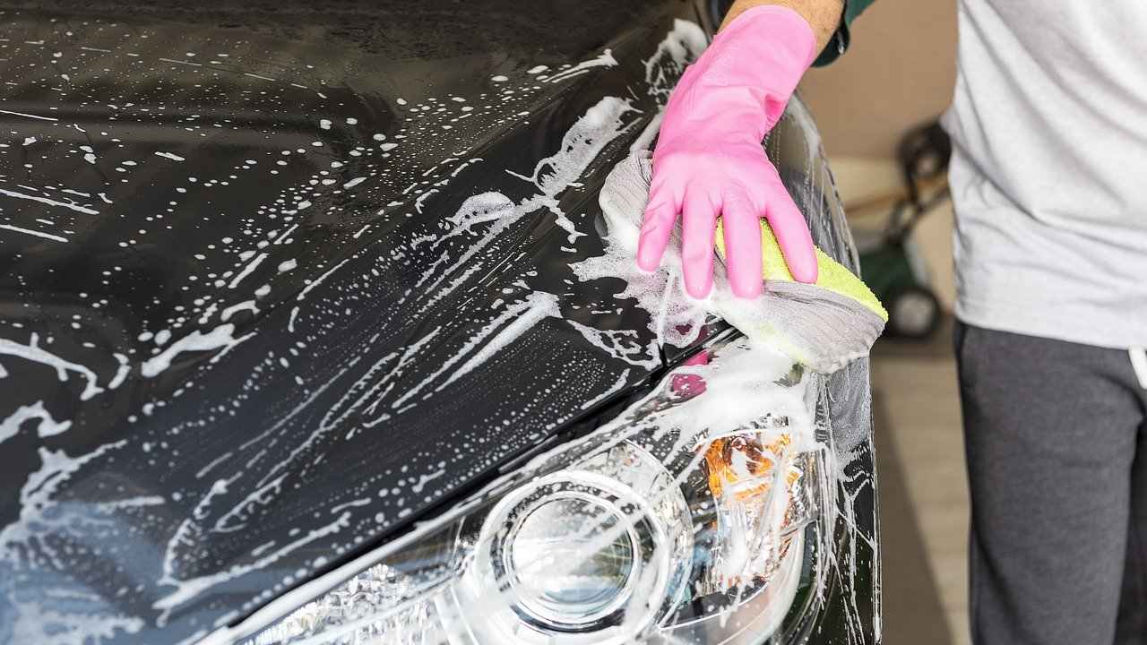 Coronavirus Outbreak: Here are a few ways to disinfect the interior of your car Coronavirus Outbreak: Here are a few ways to disinfect the interior of your car