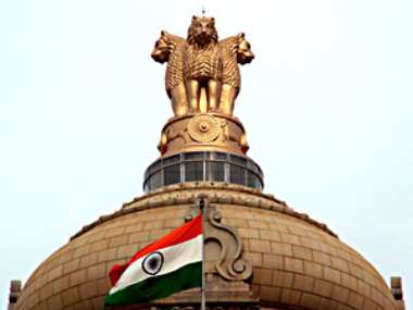 Civil Services Day 2020: Narendra Modi, Ram Nath Kovind extend greetings; PM lauds bureaucrats' efforts in preventing spread of COVID-19 Civil Services Day 2020: Narendra Modi, Ram Nath Kovind extend greetings; PM lauds bureaucrats' efforts in preventing spread of COVID-19