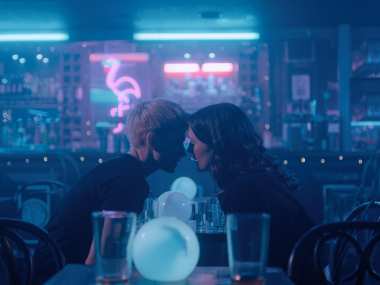 Netflix series Feel Good masterfully blends the heaviness of tragedy and lightness of comedy Netflix series Feel Good masterfully blends the heaviness of tragedy and lightness of comedy