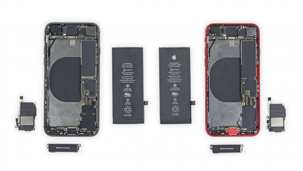 From the left: Internal of iPhone 8 and iPhone SE 2. Image: iFixit