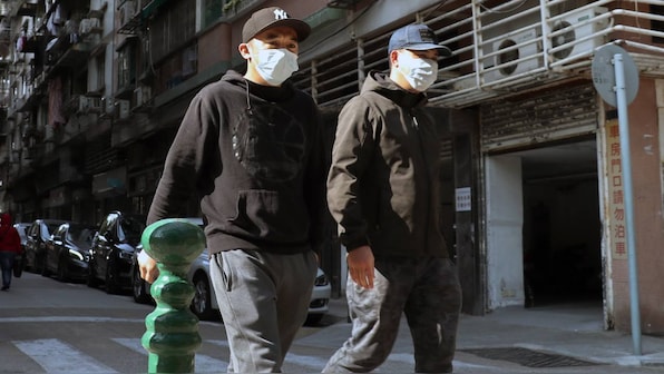 You do not have any symptoms of coronvairus, should you wear a mask in public?