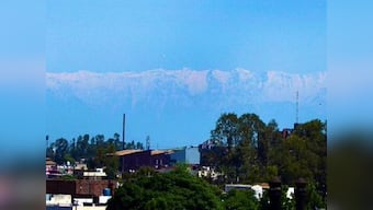 Jalandhar locals get view of snow-clad Dhauladhar peaks 213-km away thanks to clear air from lockdown; images go viral