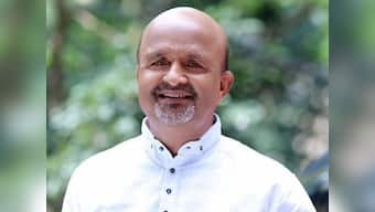 Veteran lyricist Sameer criticises remix trend, says original artists are never duly credited: 'We now plan to fight it in court'