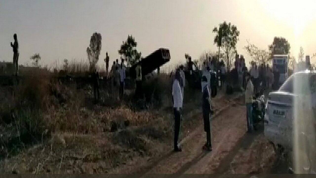 Aurangabad Train Accident 16 Migrant Workers Sleeping On Tracks Run 