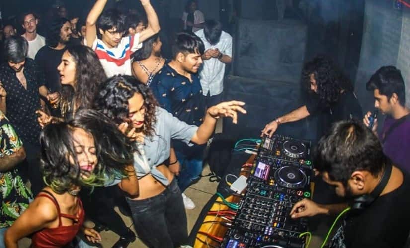 Social media streaming doesn't equate with the energy at a live gig. Photo credit: Facebook @oceantiedmusic